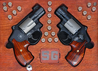 revolvers in custom case