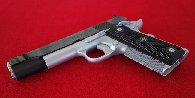 1911 Checkering for better grip traction