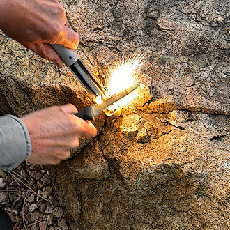D&L Sports professional grade ferro rod fire starter